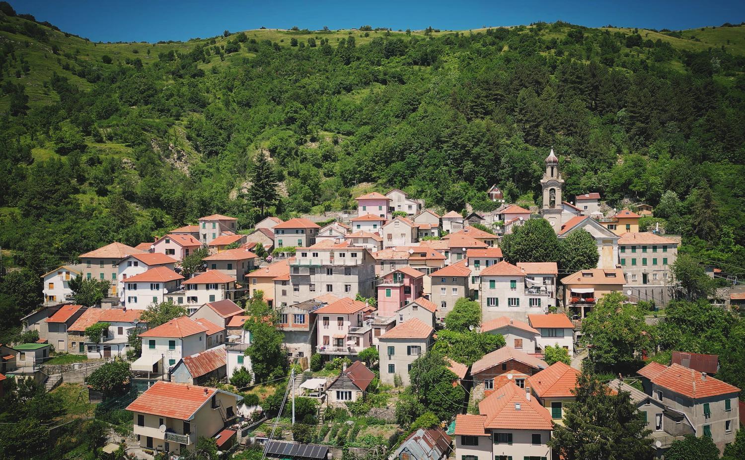 Agriturismo Cascina Clavarezza Valbravenna 外观 照片